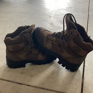Cabelas hunting/ hiking boots